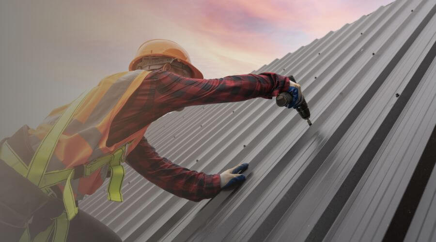 Expert Emergency Roof Repairs services in Sedgwick, KS